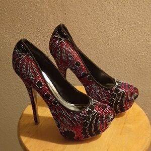 Shi by JOURNEYS Sparkling Black and Pink Heels